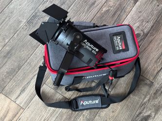 Aputure LS 60x Bi-Color LED Focusing Flood Light