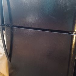 Refrigerator Excellent Working Condition 