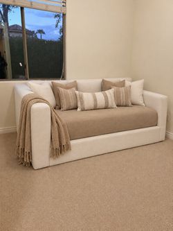 Restoration Hardware Malone Upholstered Day Bed - Brand New