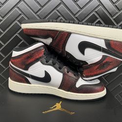 Jordan 1 Wear Away Chicago (GS)