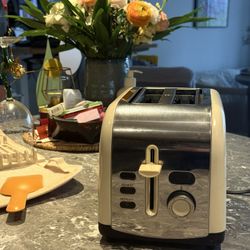Keenstone Toaster