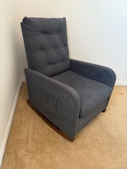 Modern Tufted Nursery Rocking Chair with Side Pocket