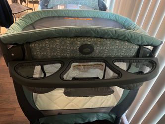 Baby pack n play
