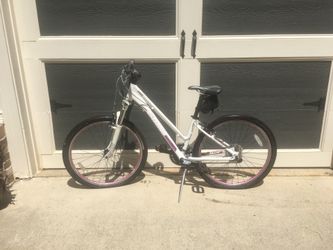 Giant revel ladies mountain bike new arrivals
