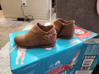 Childrens Place Girl Shoes 8