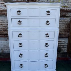Tall Dresser Thomasville 