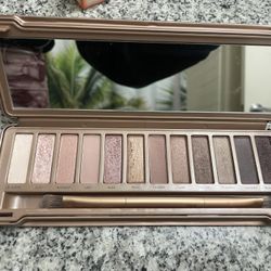 Naked 3 Palette 