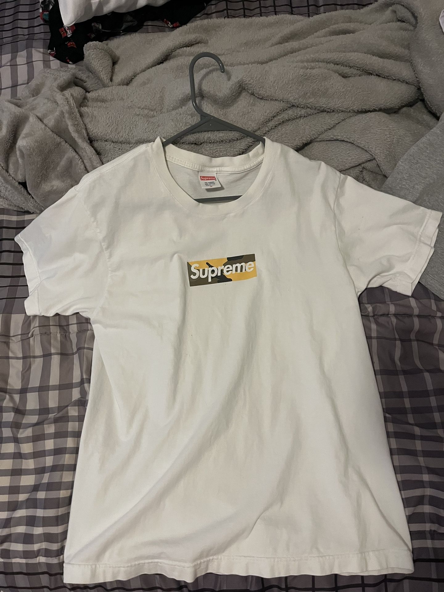 Authentic Supreme T Shirt