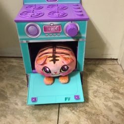 Cookeez Cat Stuffed Animal With Oven 