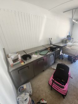 3 Cooler Door Sandwich Staion