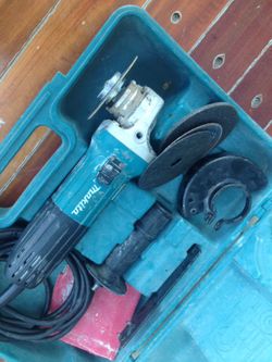 Makita Angle Grinder