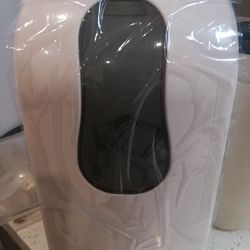 New soap/lotion dispenser
