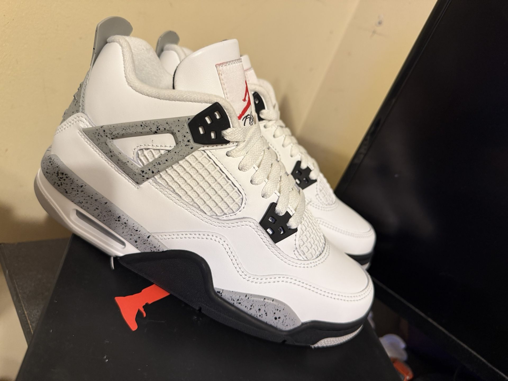 Jordan 4 White Cement Size 5y DS NEW