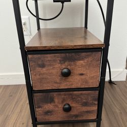Hoobro End Table W/charging Station