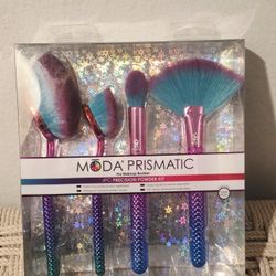 MODA PRISMATIC, 4PC PRO MAKEUP BRUSHES