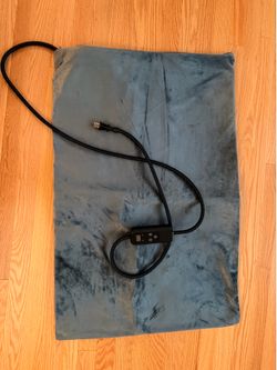 Pet Heating Pad for Dogs and Cats, Adjustable Temperature and Waterproof Pet Heated Mat with Timer