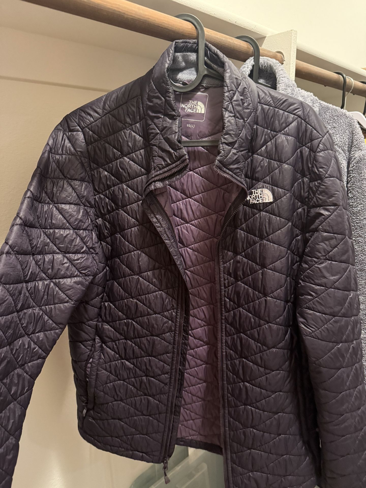 2 The North face (Jacket, Fleece) 