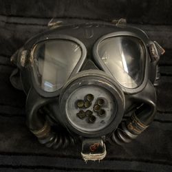 Gas Mask