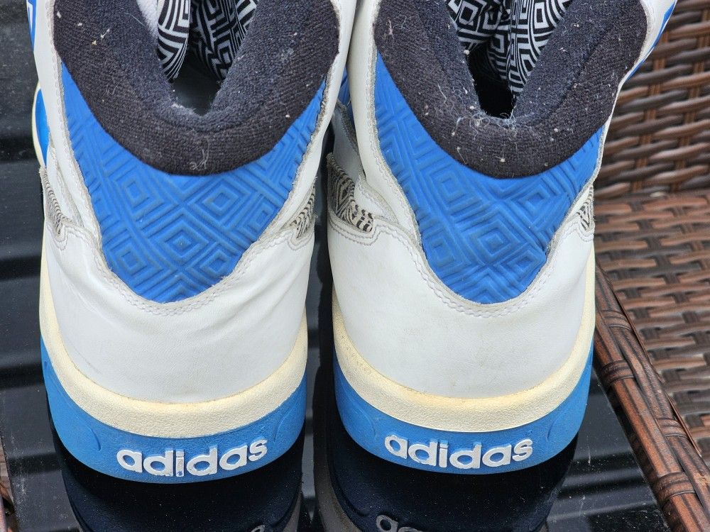 Adidas Dikembe Mutombo White Blue Black Basketball Shoes - G99903 Men\'s Size 11 _12.JPG?set_id=880000500F main image 4