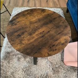 Living Room Furniture Multiple Items For Sale 