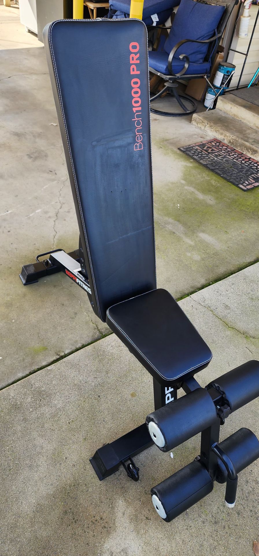 Workout weight bench