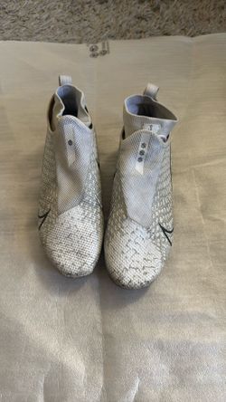 Nike Vapor Ghost Soccer Shoes 10.5 