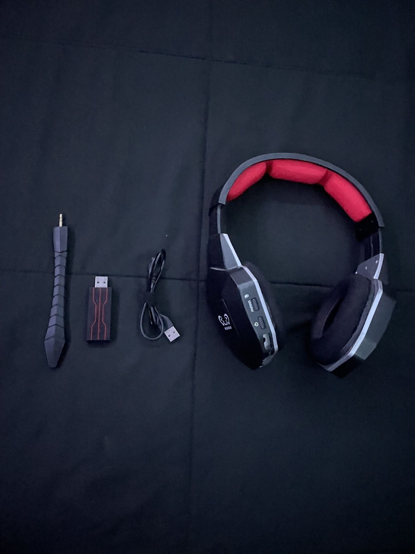 Wireless Headset (red And Black)