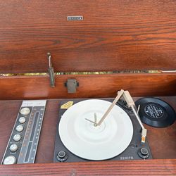 Zenith solid state stereophonic, high fidelity photograph