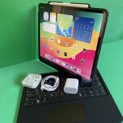 Apple IPad Pro 12.9” 4th Generation (2020 Model/ Face ID/Liquid Retina) 128GB with pen, keyboard case & Accessories 