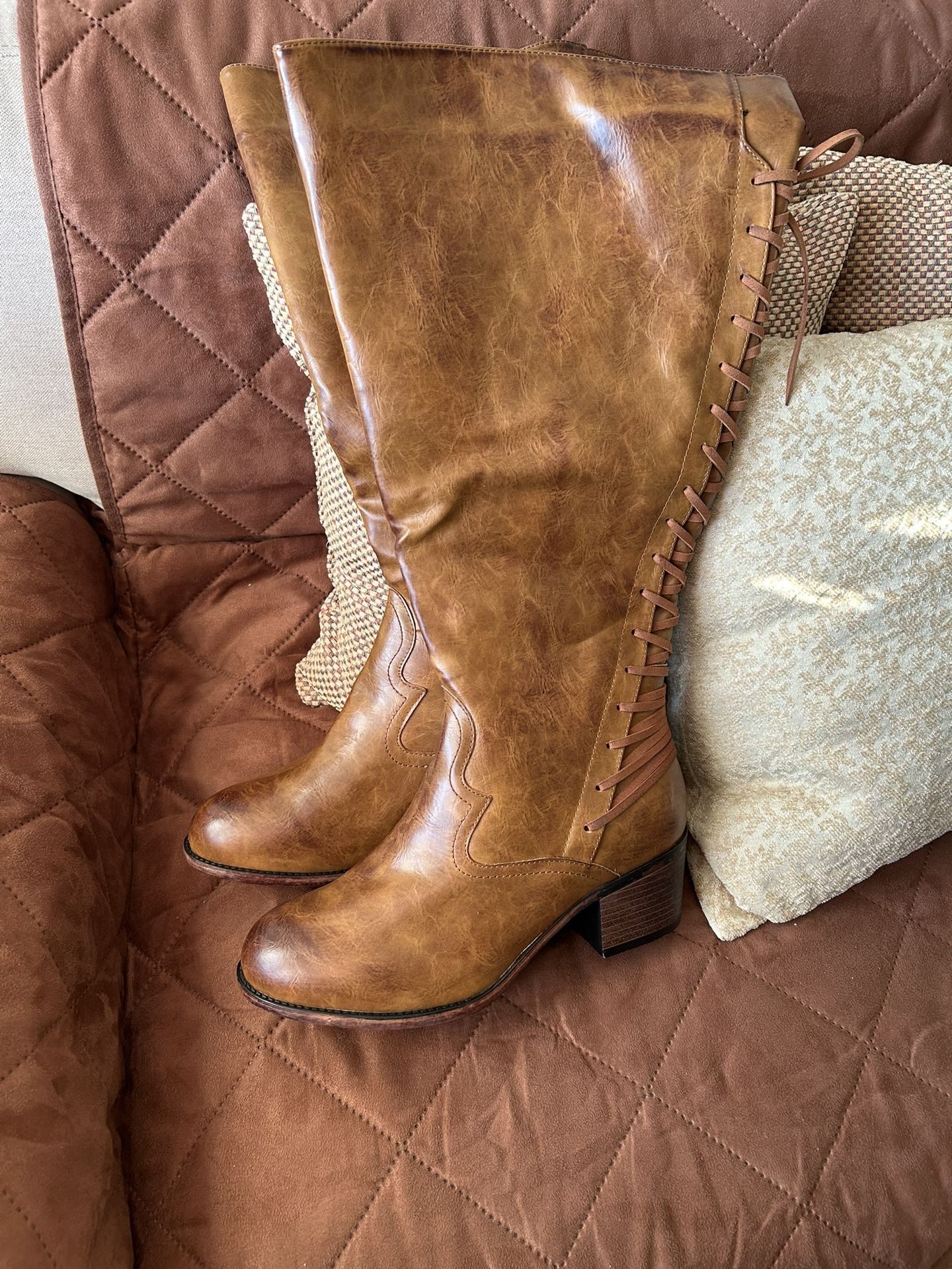 Torrid Boots Size 12