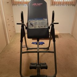Life Gear Inversion Table