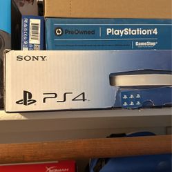 2 Original PS4’s