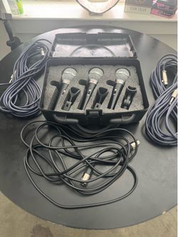 Pyle Mic & Cords with mic stands