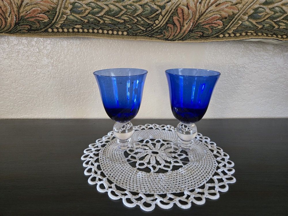 2 Water Goblets