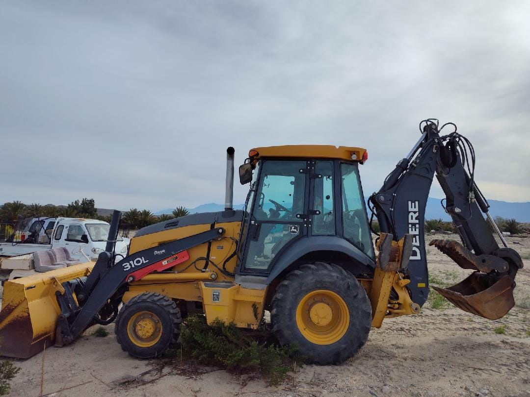 2018 John Deere Backhoe