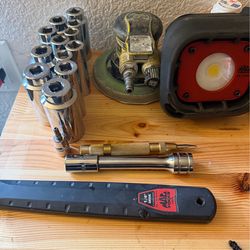 Mac tools and snap on lot