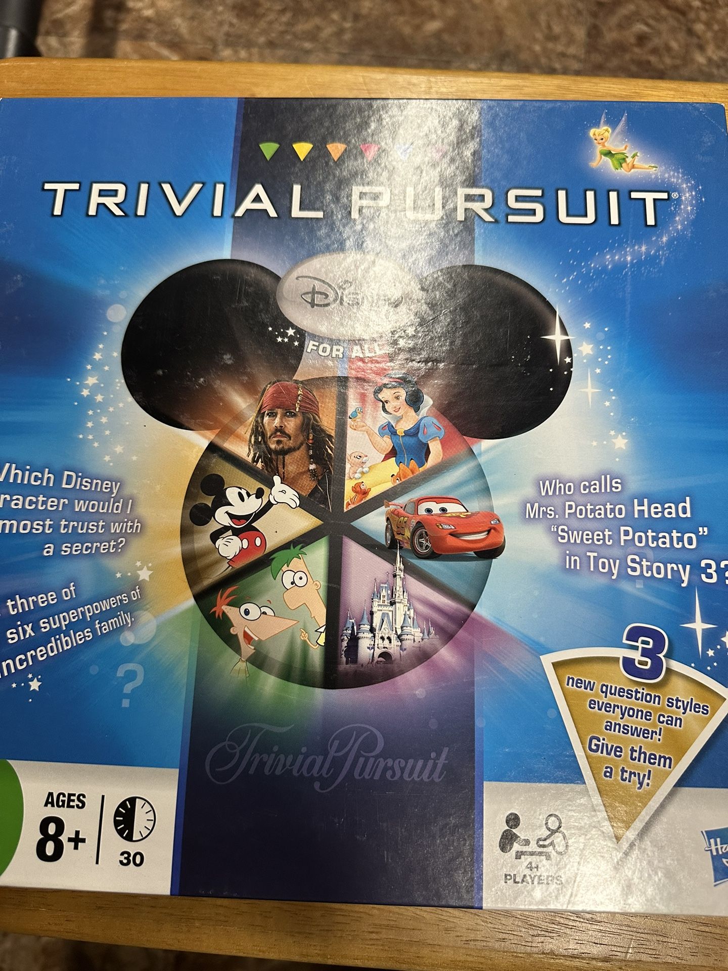 Trivial pursuit Game For All Ages . Disney Edition