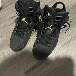 Retro Jordan 6s