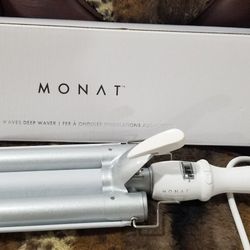 Monat Mini fridge 
