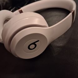 BEATS SOLO 4