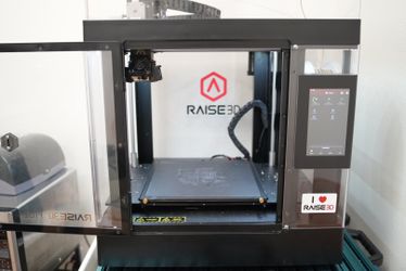 Raise3D Pro 2 Dual Extruded 3D Printer