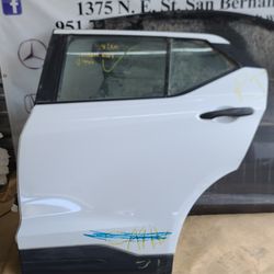 18.19 20 Nissan Kiks Left Rear Door Assbly $$950