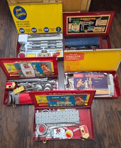 5 Vintage Gilbert Erector sets