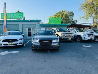 2018 Chrysler 300