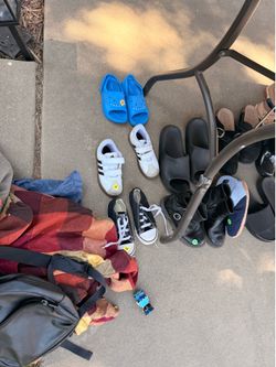 Shoes mixed sizes