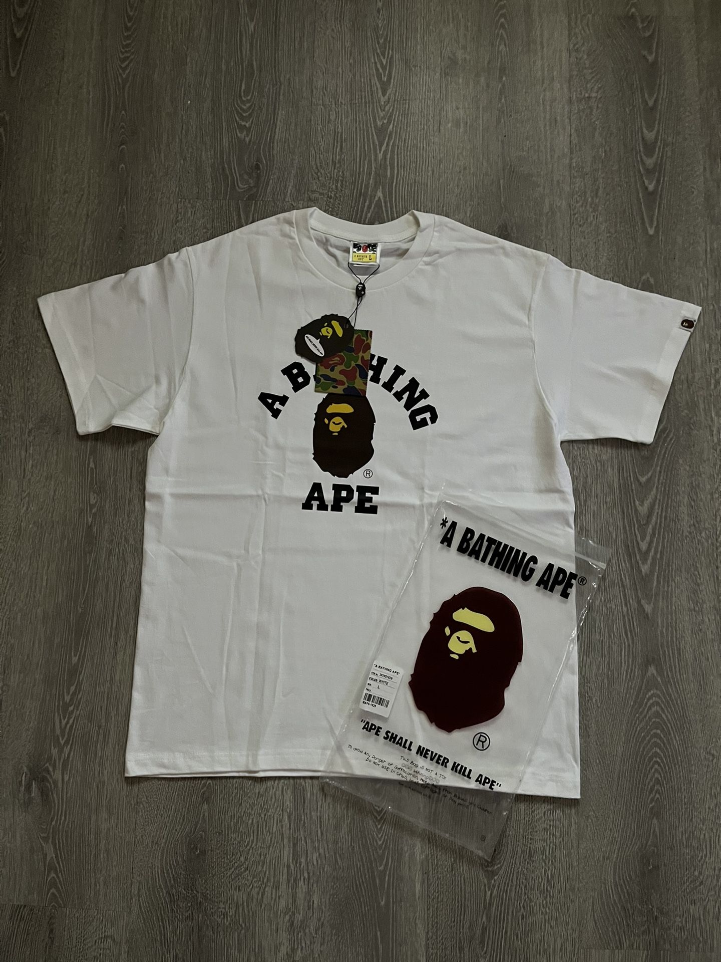 A Bathing Ape (bape)(L)