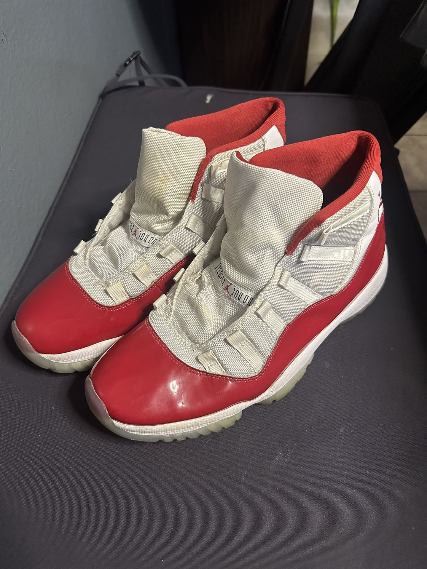 Jordan 11s Cherrys 