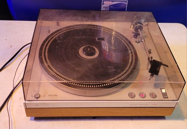 Philips Servo Belt Drive Electronic 312 Turntable - AS IS