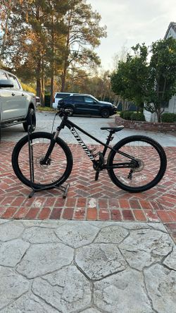 Specialized Rockhopper 27.5