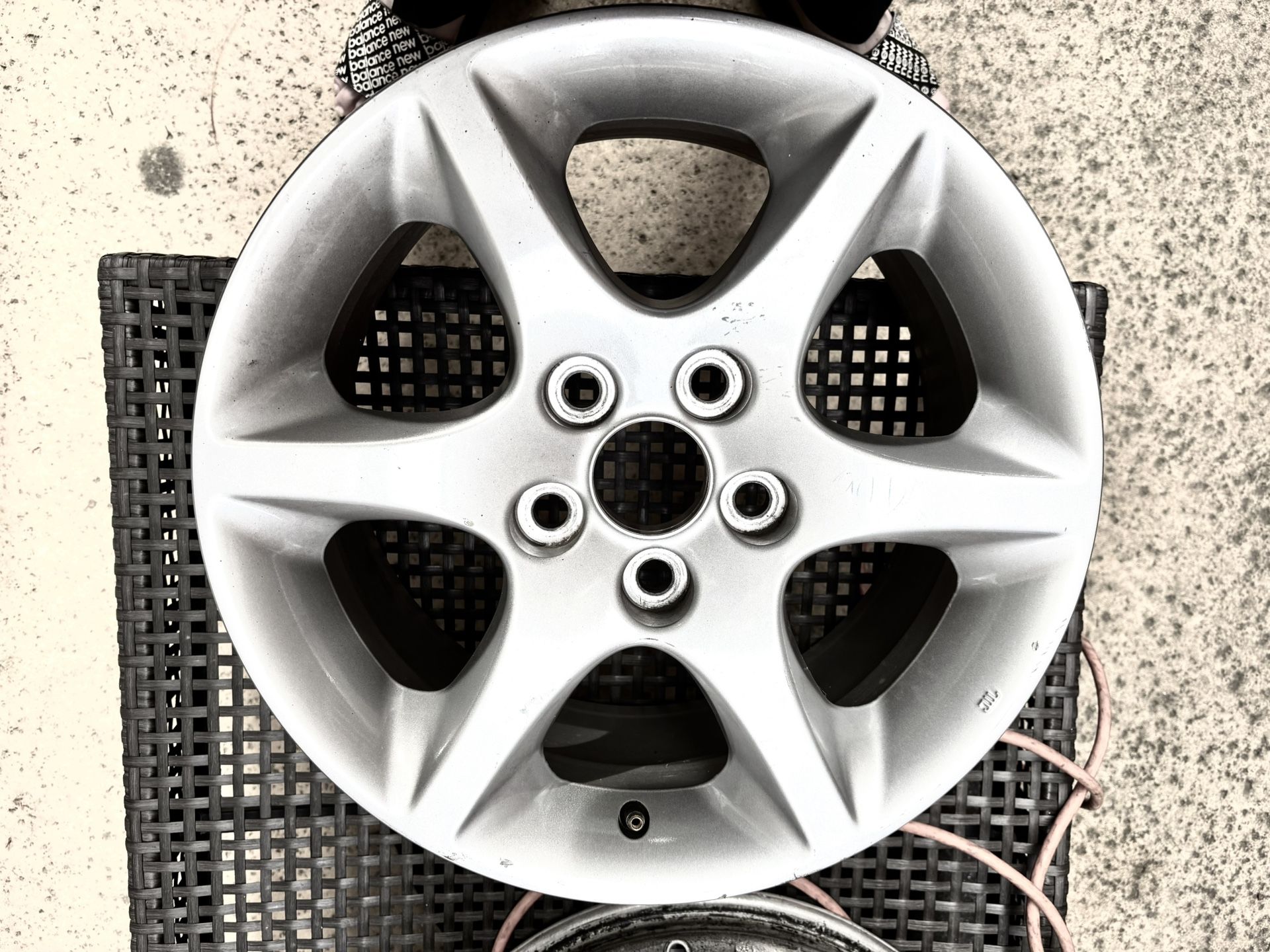 Wheel//RIM 16 X7.5 5 Bolt Pattern